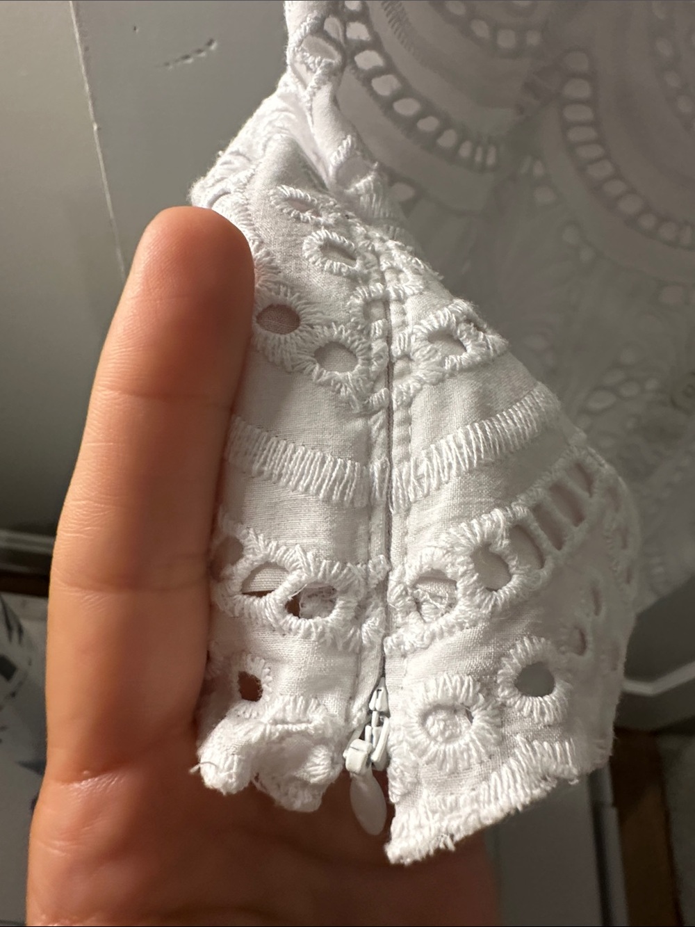 Talbots White Eyelet Sleeveless Camisole - Picture 9 of 9
